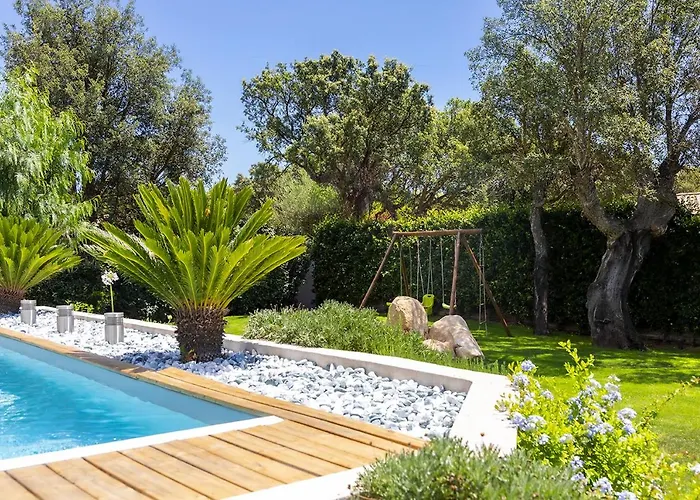 Arca Порто-Веккіо